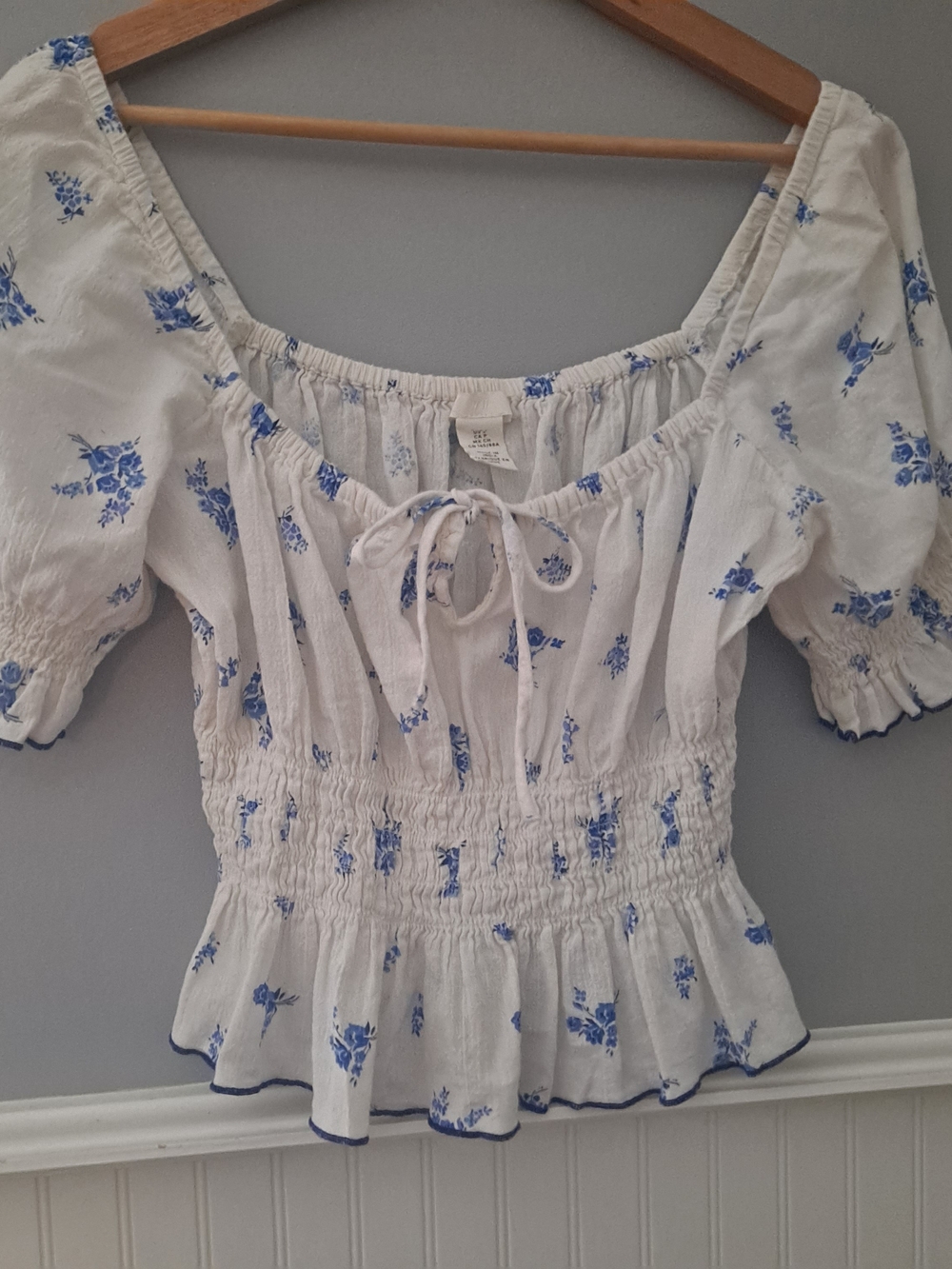 H&M White Peasant Blouse with Blue Floral Print